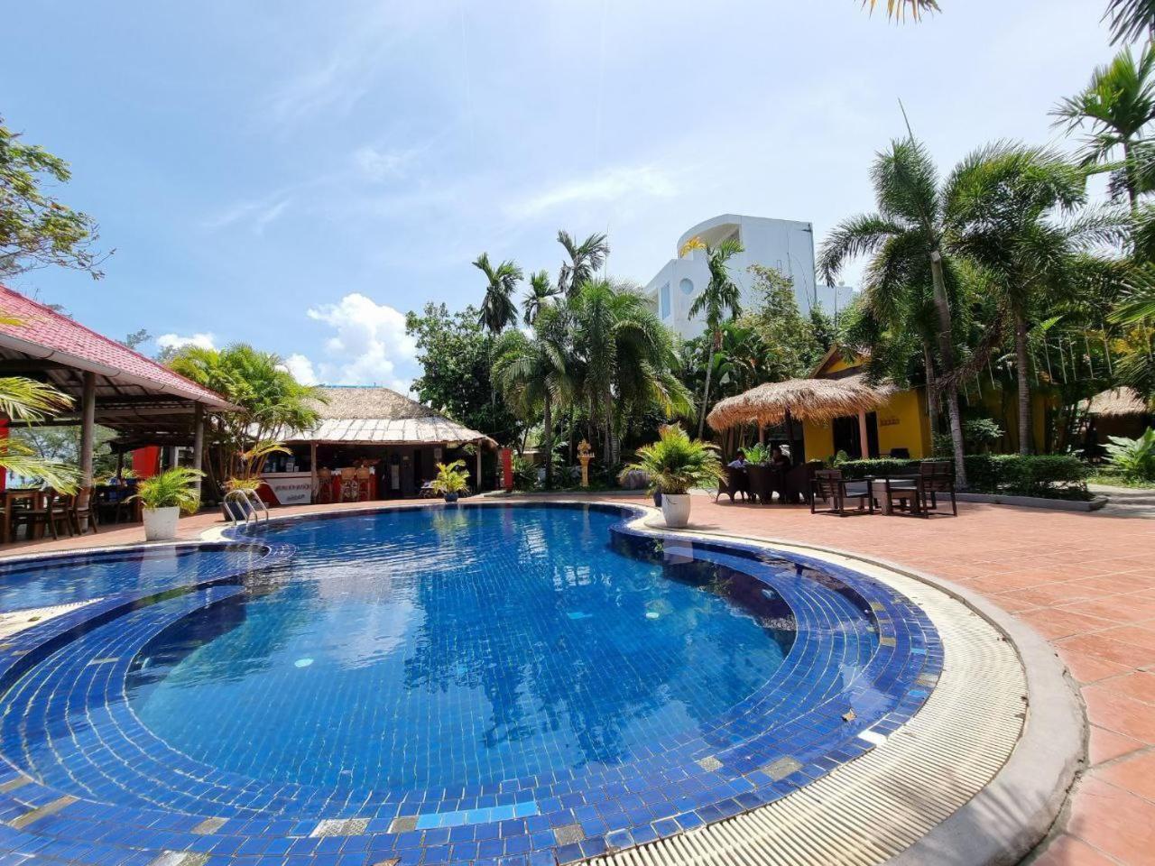 Mittali Beach Hotel Sihanoukville Exterior photo